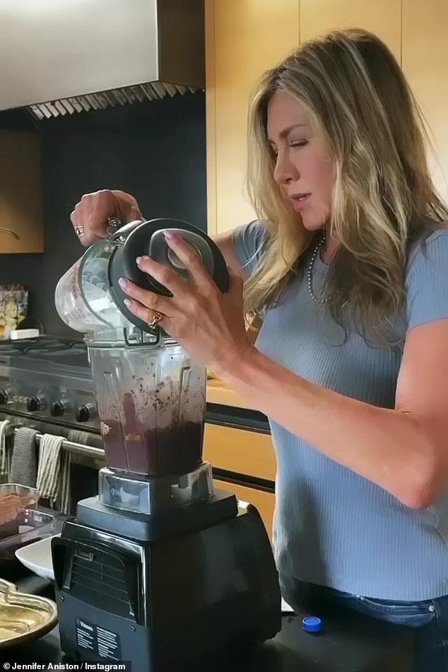 綠拿鐵食譜　－Jennifer Aniston在社群上分享自製綠拿鐵　最愛綠拿鐵食譜