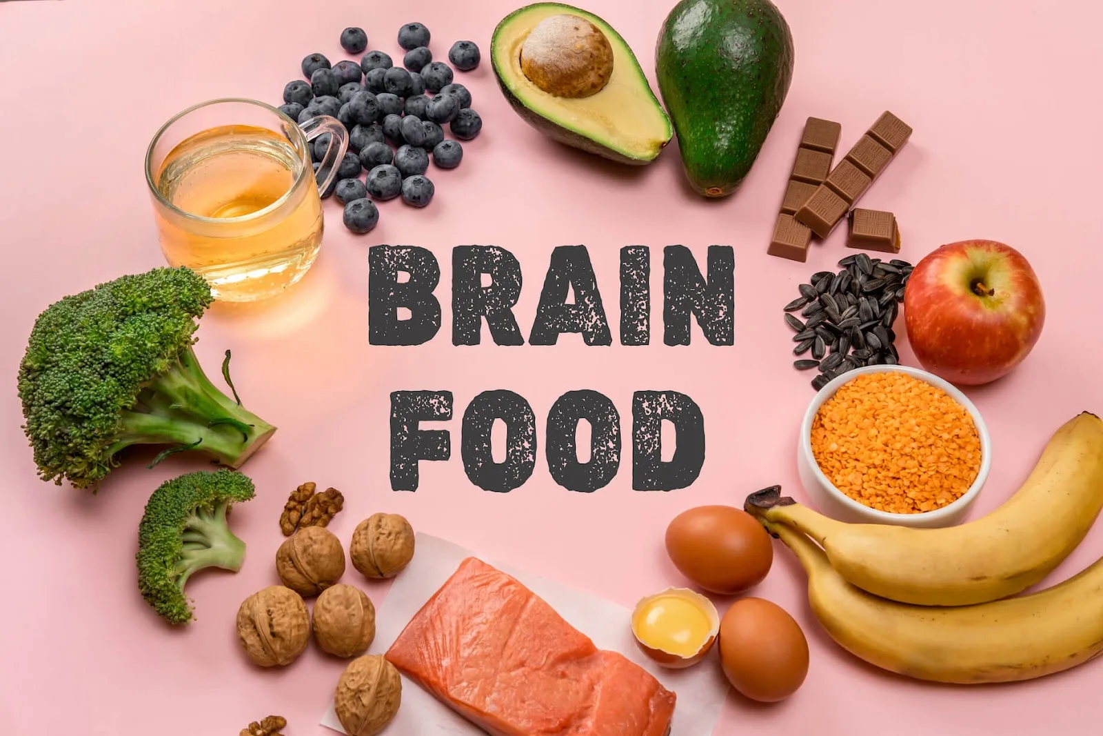 麥得飲食-對大腦有幫助的食物－莓果、綠色蔬菜、堅果